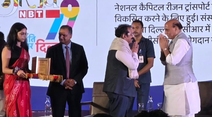 NCRTC MD receives Navratna Bhushan Samman